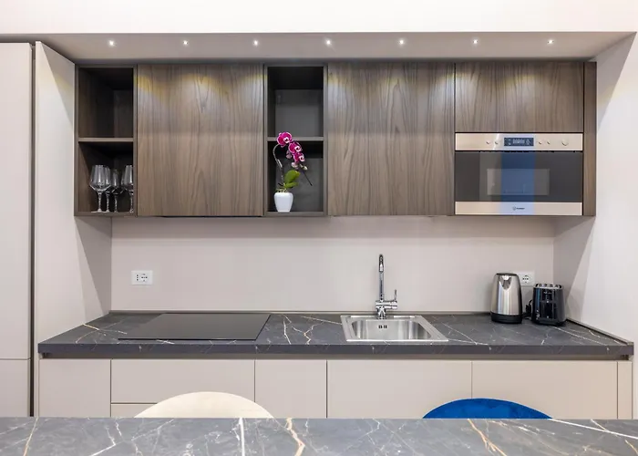Holy Hideaway: 3bedrooms Near The Vatican Apartment